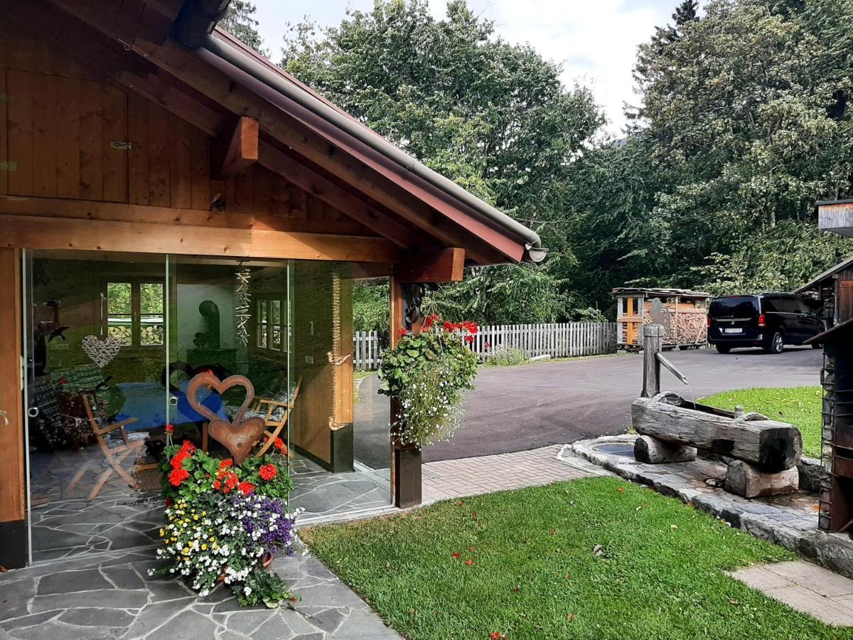 Bergmomente Montafon Ferienhaus Bitschweil Villa Tschagguns Bagian luar foto