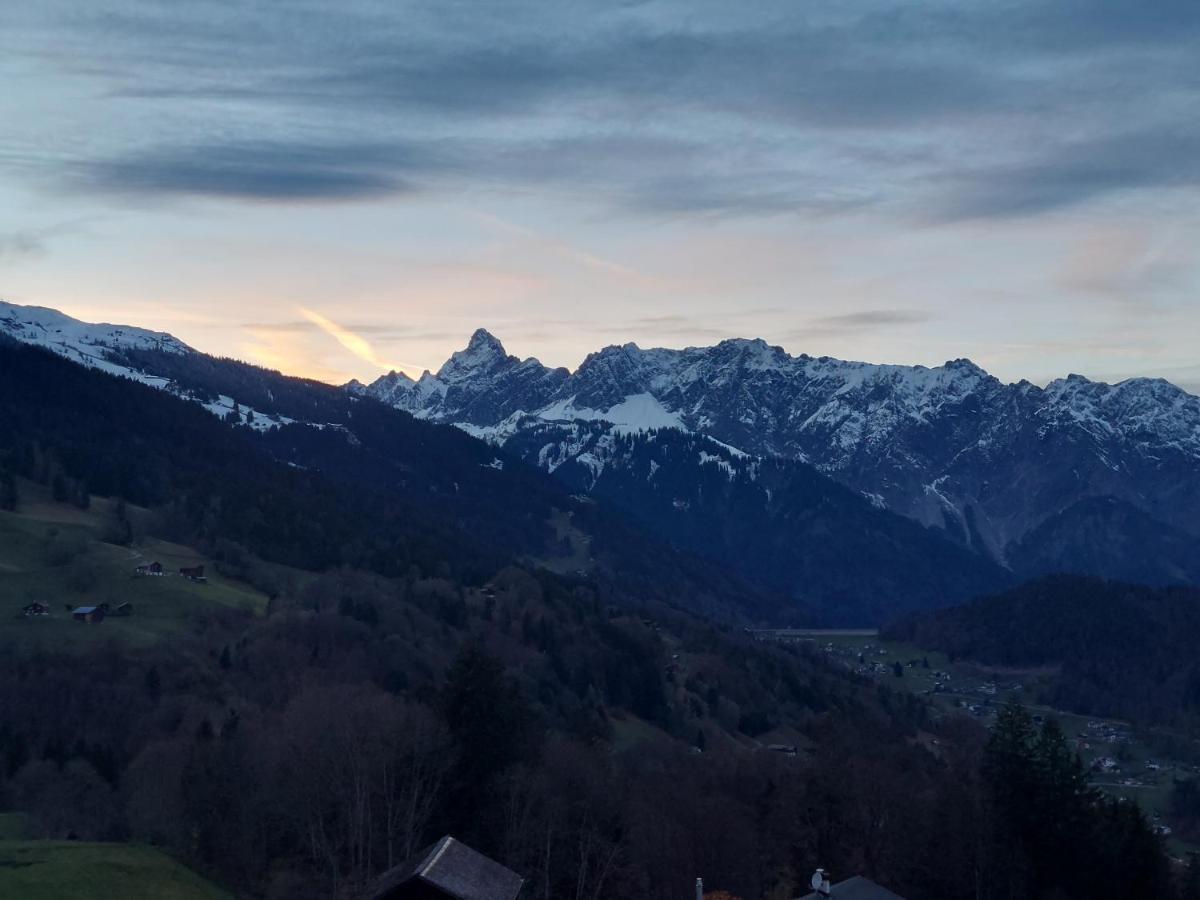 Bergmomente Montafon Ferienhaus Bitschweil Villa Tschagguns Bagian luar foto